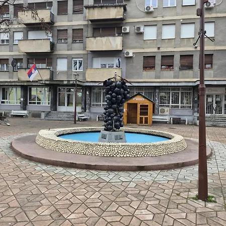 Yugoslavija 2 Centar 公寓