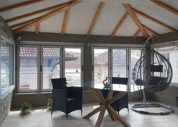 Yugoslavija 2 Centar 公寓 *