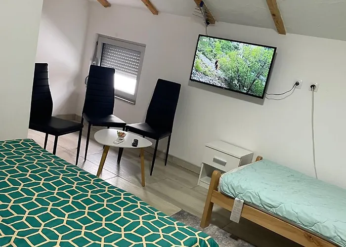 Yugoslavija 2 Centar 公寓 Aleksandrovac